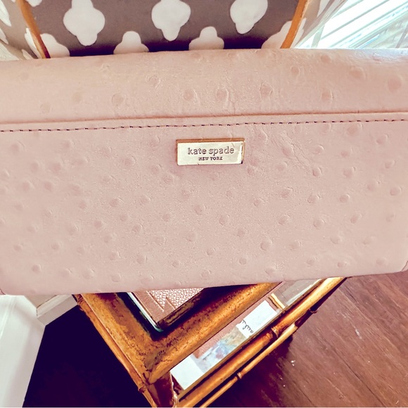 Kate Spade Leather Pink Bow Wristlet Wallet - Picture 4 of 7